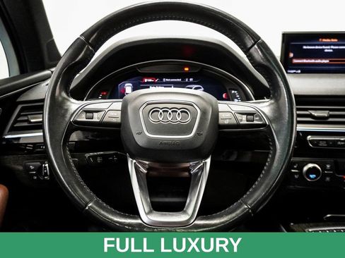 Used 2018 Audi Q7 3.0T Premium Plus w/ Premium Plus Package AWD/4WD image 32