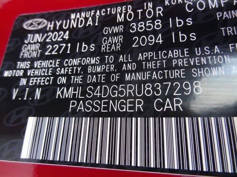 Used 2024 Hyundai Elantra SEL w/ Convenience Package FWD image 53