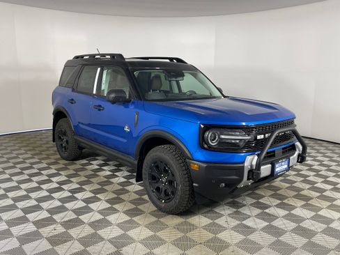 New 2026 Ford Bronco Sport Outer Banks w/ Sasquatch Outer Banks Package AWD/4WD image 7