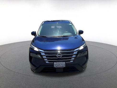 Used 2025 Nissan Rogue SV FWD image 4