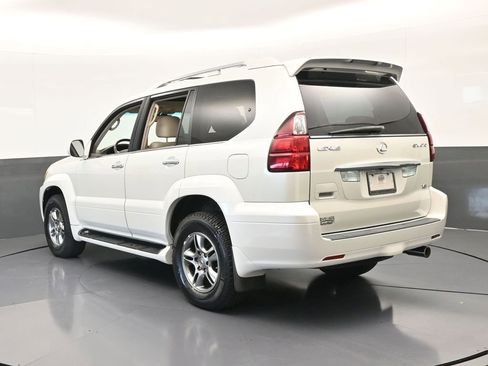 Used 2008 Lexus GX 470 image 4