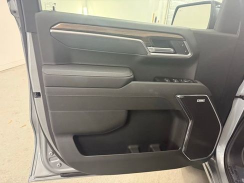 New 2026 Chevrolet Silverado 1500 RST image 13