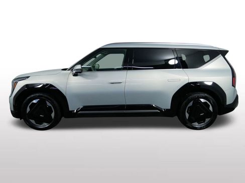 Certified 2024 Kia EV9 Land AWD/4WD image 7