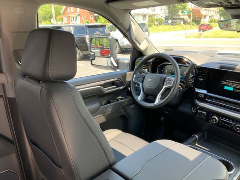 New 2026 Chevrolet Silverado 2500 LTZ w/ LTZ Plus Package AWD/4WD image 14