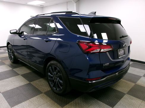 Used 2023 Chevrolet Equinox RS w/ RS Leather Package FWD image 2