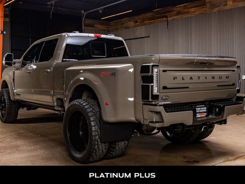 Used 2026 Ford F450 Platinum w/ Platinum Plus Package image 6