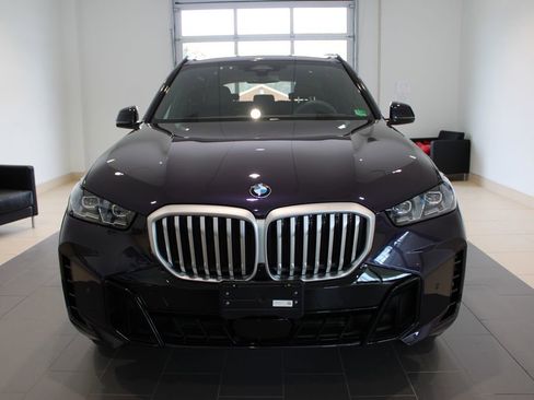 Used 2026 BMW X5 xDrive40i w/ Executive Package image 13