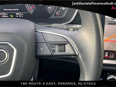 Used 2023 Audi Q3 2.0T Premium Plus w/ Premium Plus Package image 19