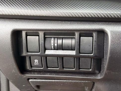 Used 2019 Subaru Impreza 2.0i Premium image 20