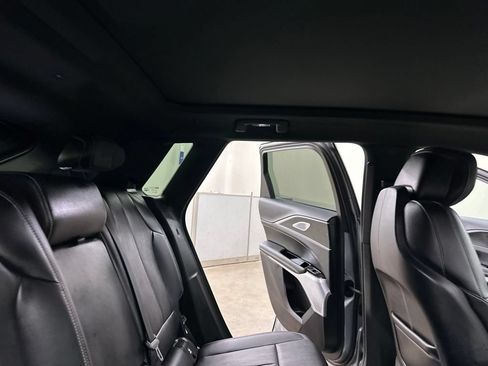 Certified 2025 Cadillac Lyriq Sport AWD/4WD image 23
