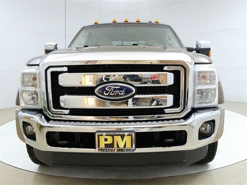 Used 2011 Ford F450 Lariat image 2