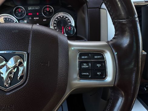 Used 2015 RAM 1500 Laramie w/ Convenience Group AWD/4WD image 15
