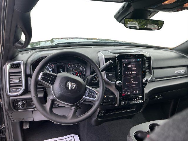 Used 2026 RAM 2500 Big Horn AWD/4WD image 31