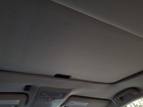 Used 2005 Toyota Prius image 16