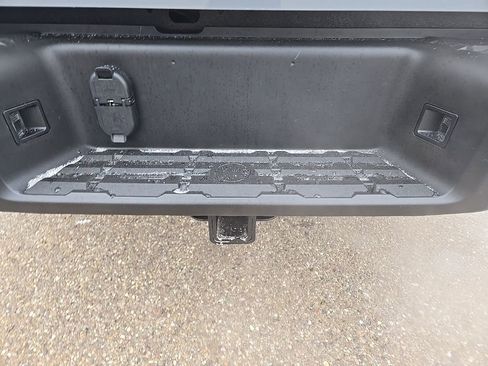 New 2026 Nissan Frontier SV image 35