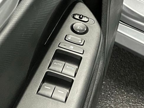 Used 2019 Honda Civic LX image 14