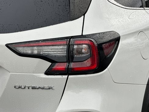 Used 2021 Subaru Outback Limited w/ Popular Package #2 image 26