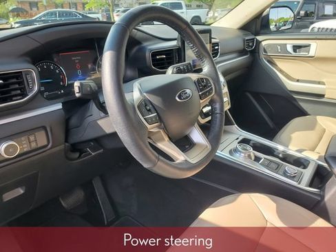 Used 2021 Ford Explorer XLT w/ Equipment Group 202A AWD/4WD image 14