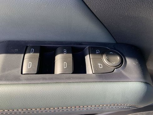 New 2026 GMC Terrain AT4 w/ Convenience Package III AWD/4WD image 25