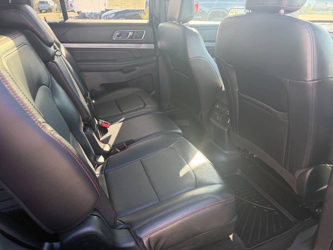 Used 2019 Ford Explorer Sport AWD/4WD image 16