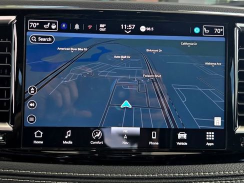 New 2026 Chrysler Pacifica Limited image 13