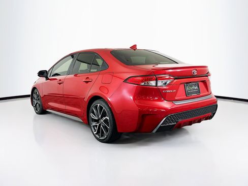 Used 2020 Toyota Corolla SE w/ SE Premium Package image 5