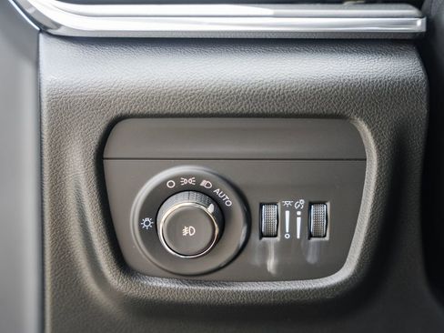 New 2025 Jeep Grand Cherokee L Overland w/ Advanced Protech Group III AWD/4WD image 44