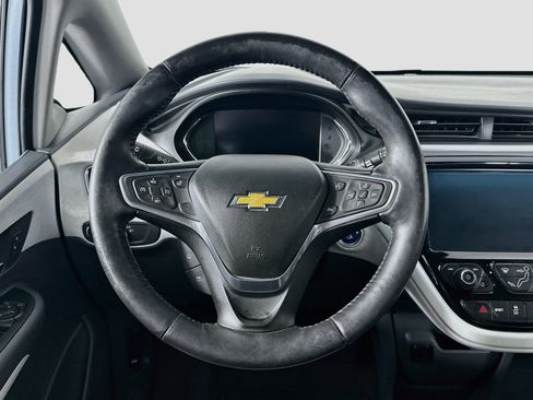 Used 2017 Chevrolet Bolt LT FWD image 18