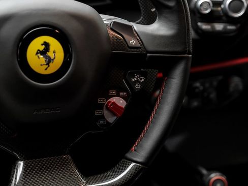 Used 2020 Ferrari 488 Pista Coupe RWD image 17