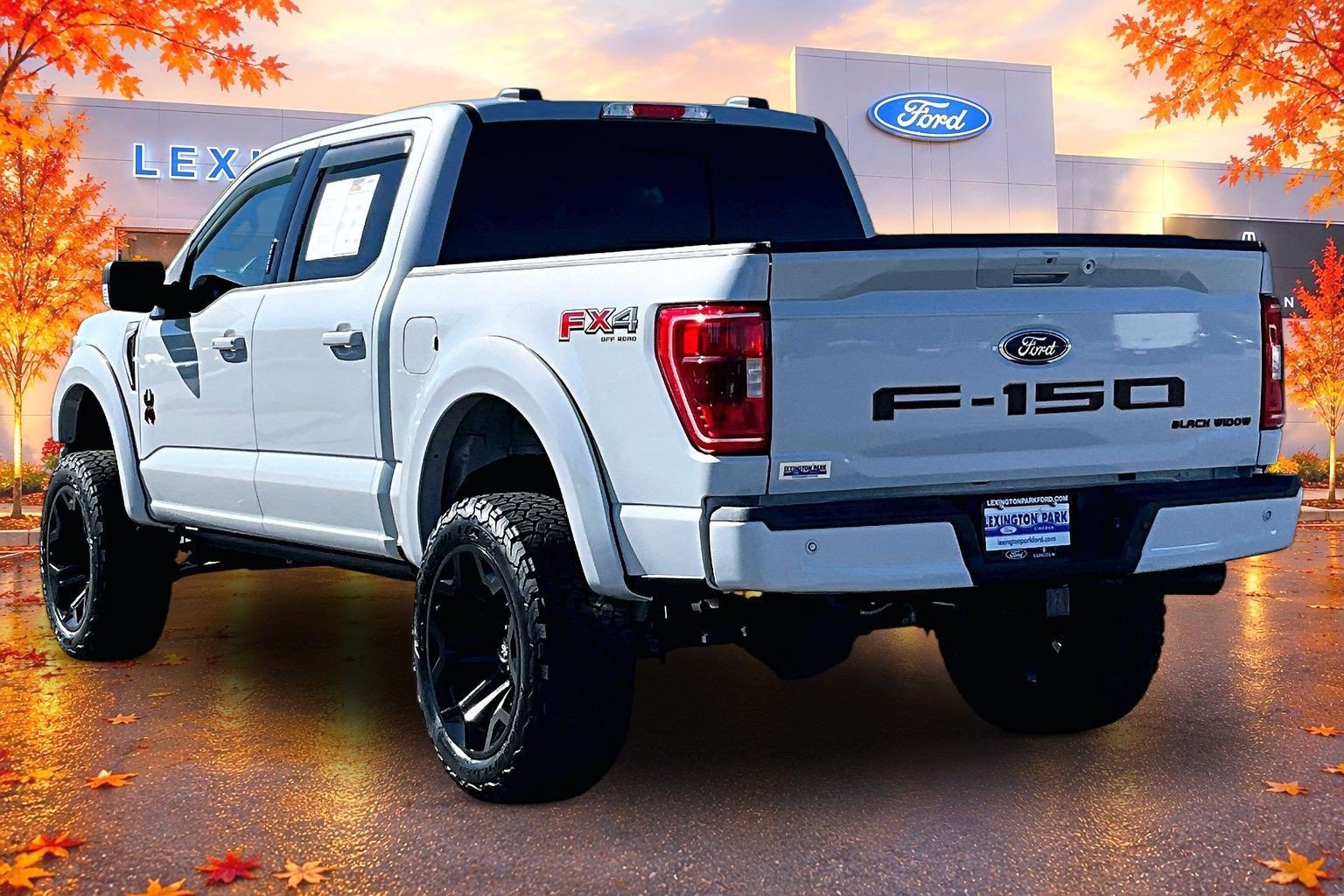 Certified 2022 Ford F150 XLT w/ Equipment Group 302A High AWD/4WD image 4