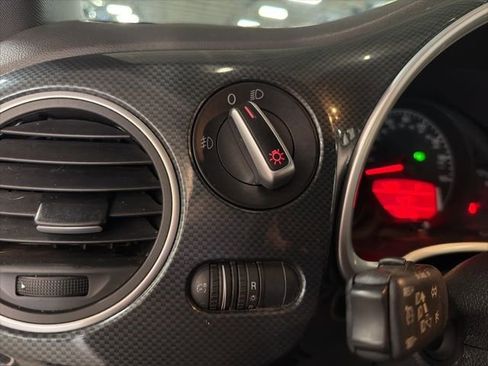 Used 2012 Volkswagen Beetle 2.0T image 11