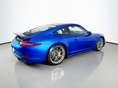 Certified 2016 Porsche 911 Carrera GTS RWD image 9