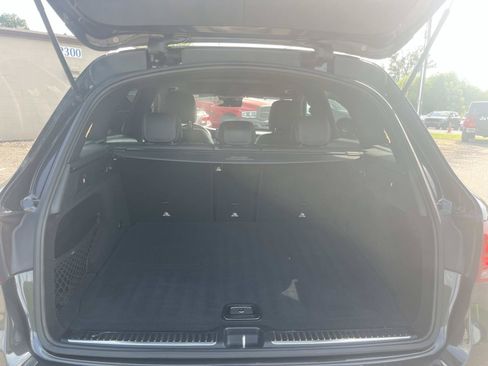 Certified 2022 Mercedes-Benz GLC 300 image 12
