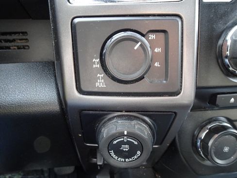 Used 2016 Ford F150 XLT w/ Equipment Group 302A Luxury image 26