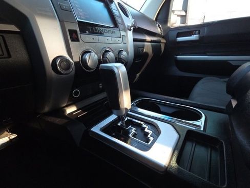 Used 2015 Toyota Tundra SR5 w/ TRD Off Road Package image 27