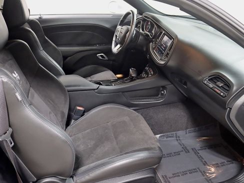 Used 2021 Dodge Challenger R/T Scat Pack image 29