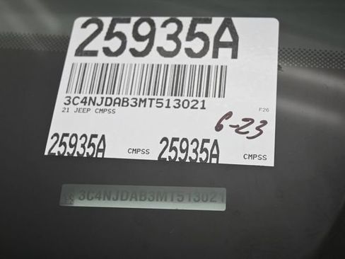 Used 2021 Jeep Compass Sport AWD/4WD image 44
