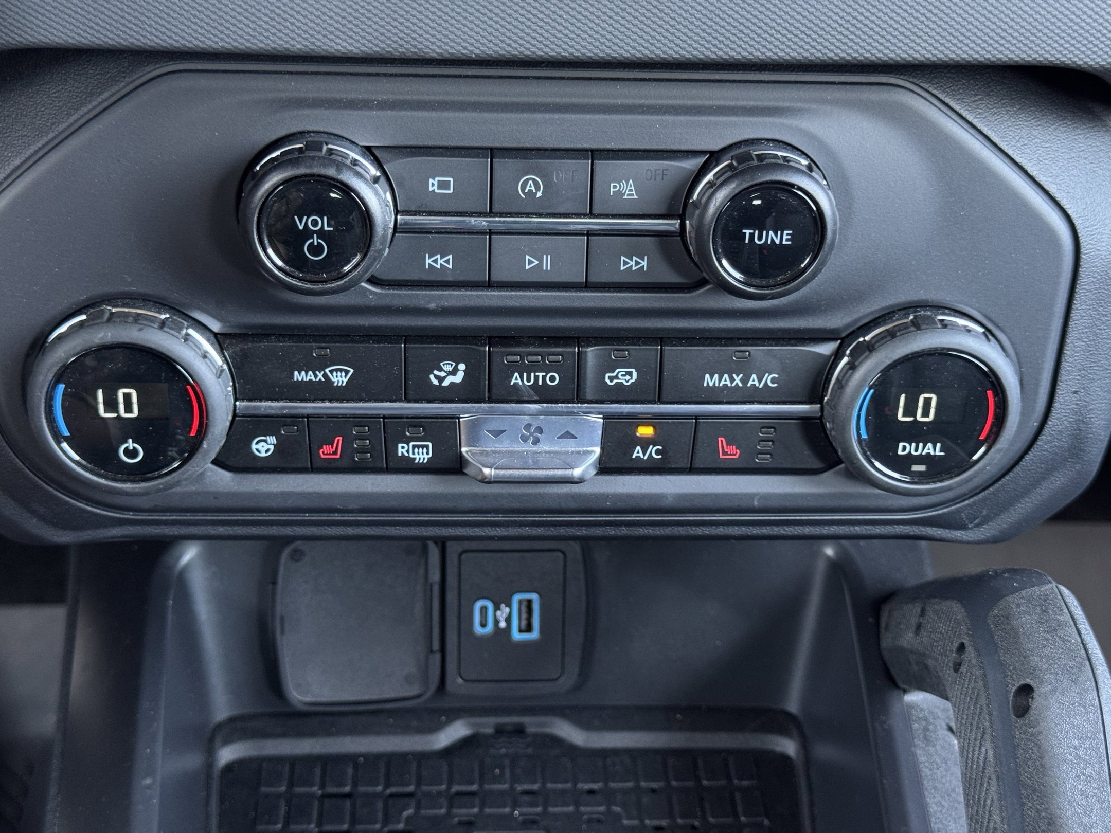 Used 2024 Ford Bronco Raptor AWD/4WD image 19