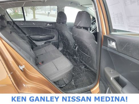 Used 2020 Kia Sportage LX image 44