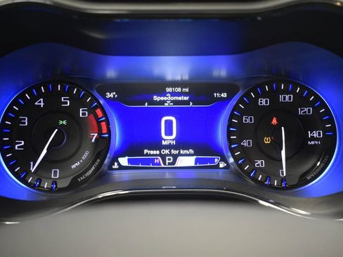 Used 2015 Chrysler 200 S w/ Navigation & Sound Group I image 48