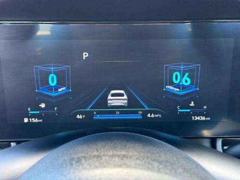 Used 2023 Hyundai Elantra SEL w/ Convenience Package image 21