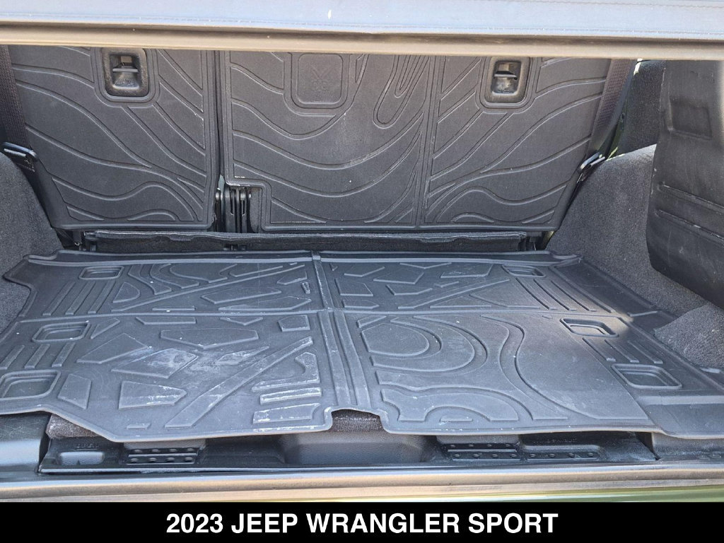 Used 2023 Jeep Wrangler Unlimited Sport AWD/4WD image 23