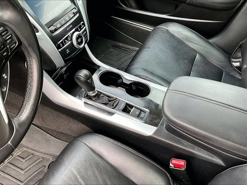 Certified 2020 Acura TLX w/ Technology Package FWD image 15