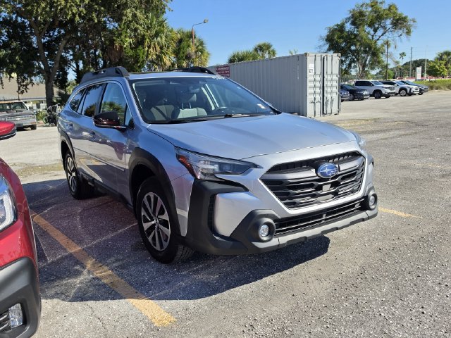 Certified 2023 Subaru Outback Premium AWD/4WD image 2