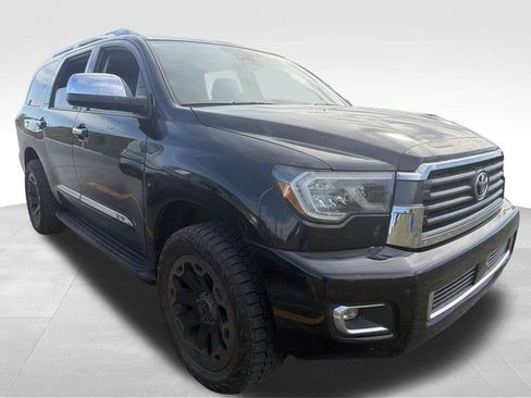 Used 2020 Toyota Sequoia Limited AWD/4WD image 12