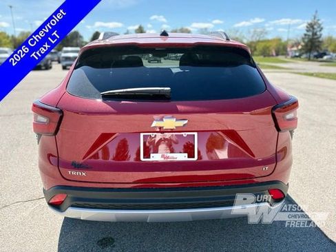 New 2026 Chevrolet Trax LT w/ Driver Confidence Package FWD image 5