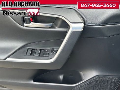 Used 2021 Toyota RAV4 XSE image 8