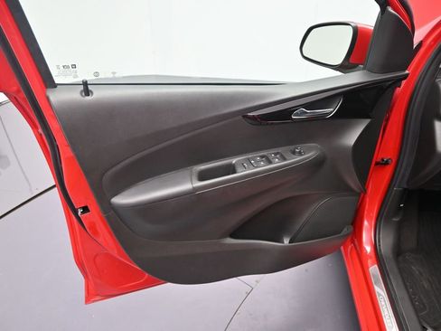 Used 2022 Chevrolet Spark LT w/ Driver Confidence Package FWD image 17