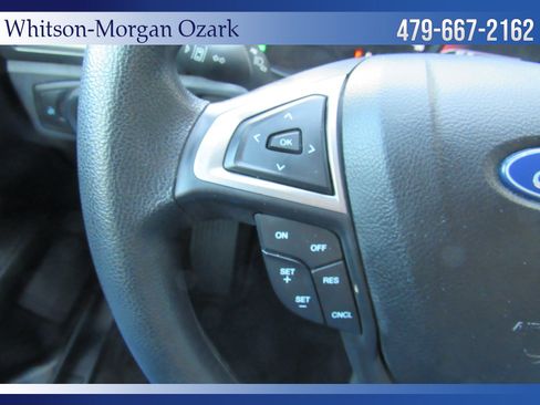 Used 2020 Ford Fusion SE image 33