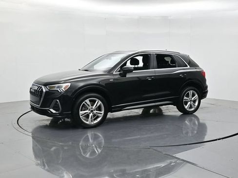 Used 2023 Audi Q3 2.0T Premium Plus AWD/4WD image 5